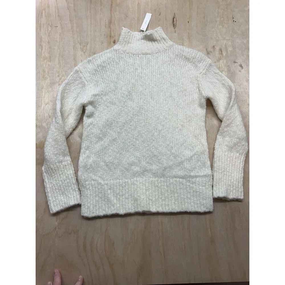 Vince NWT Turtleneck Wool Blend Sweater Beige Size XXS Chunky Knit Side‎ Slits